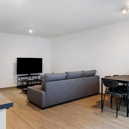 Schoenes Am Kaiserstuhl *